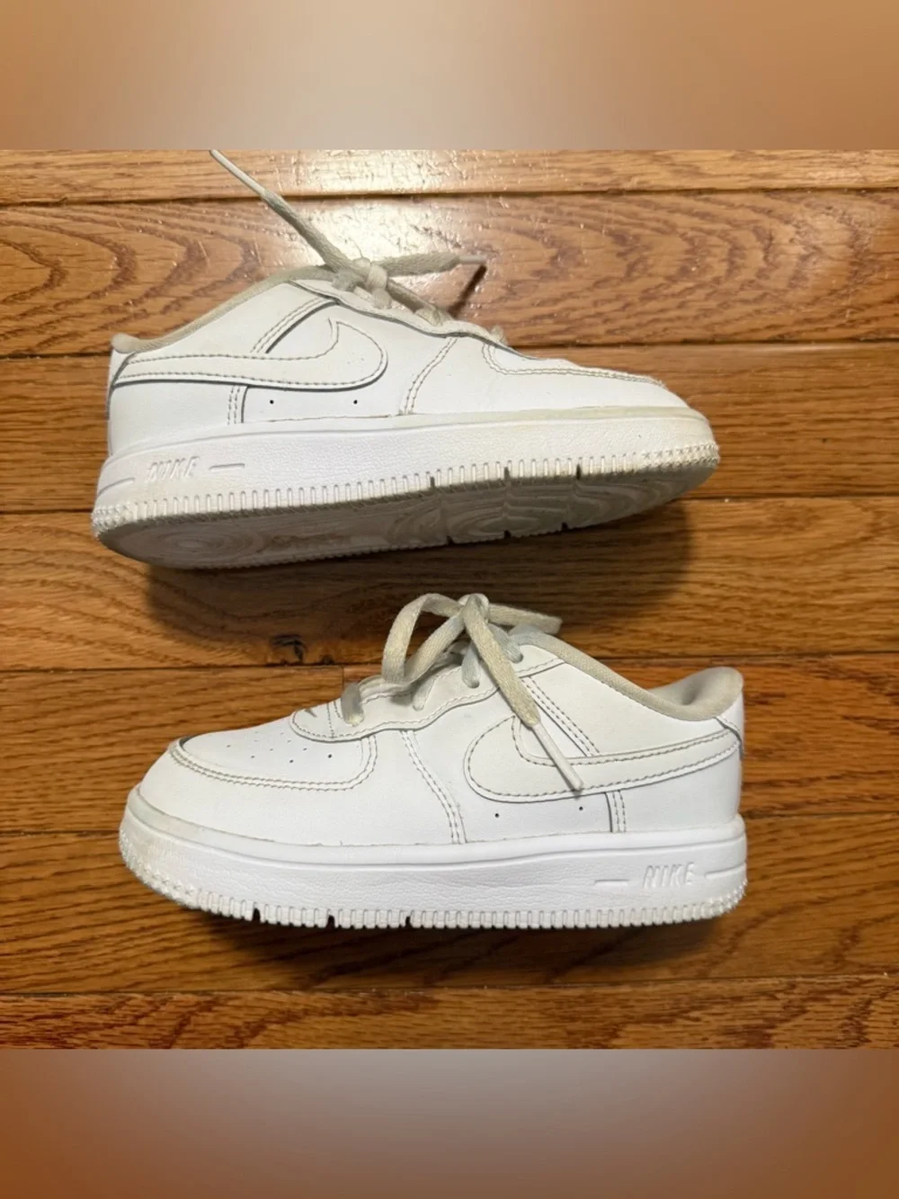 Nike Air Force 1 Low Lace Athletic Sneakers size 10C